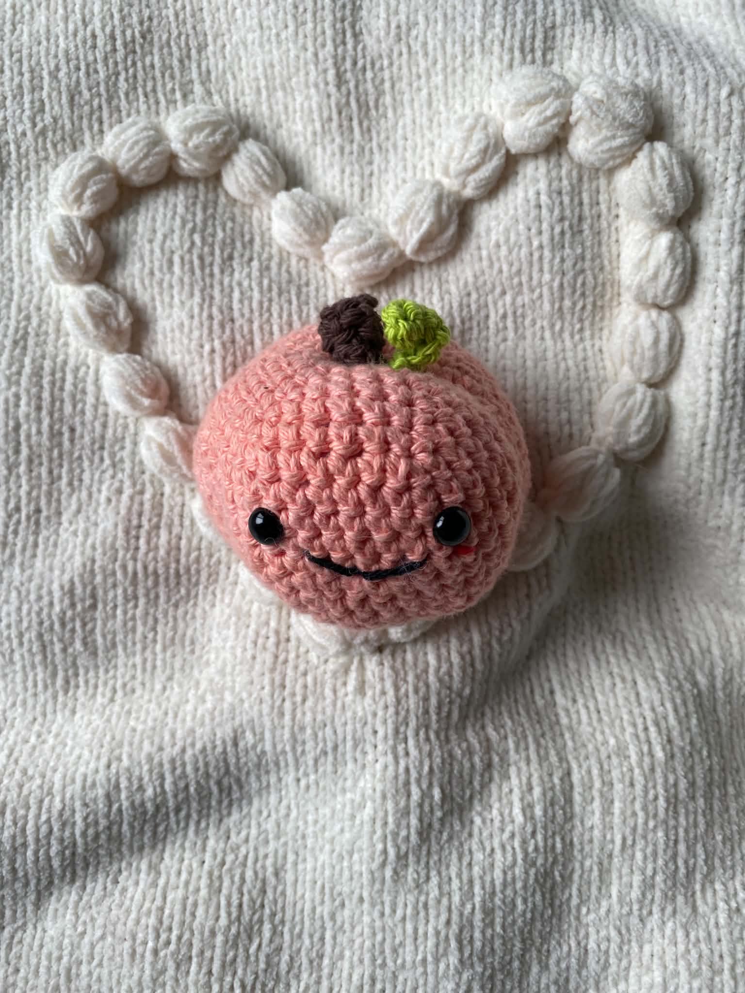 Penny the Peach – Sweet & Fuzzy Crochet Amigurumi